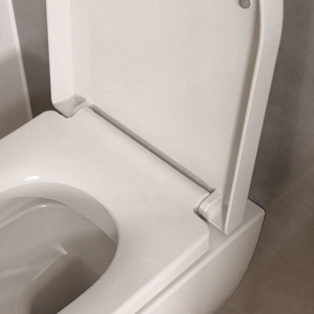 Bernstein Vireo 171037 podwieszana miska WC Rimless z deską Soft-Close