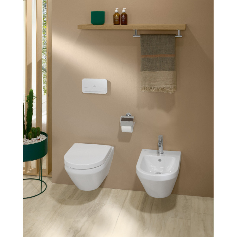 Villeroy&Boch ZESTAW 5 w 1 Bidet + stelaż + korek + syfon + bateria